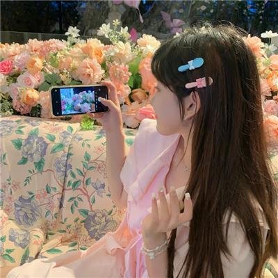沙漠中的玫瑰